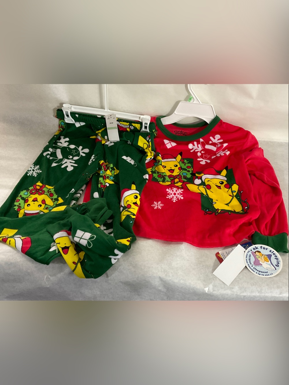 Pokemon Kids Holiday Pikachu Pullover & Pants Set - Red & Green